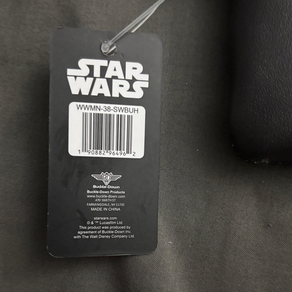 Star Wars Darth Vader Coin Pouch - NWT - Picture 3 of 11